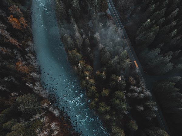 manuel nobauer M GouNr9Zek unsplash About Us